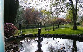 Brynafon Hotel